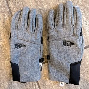 The North Face Gloves